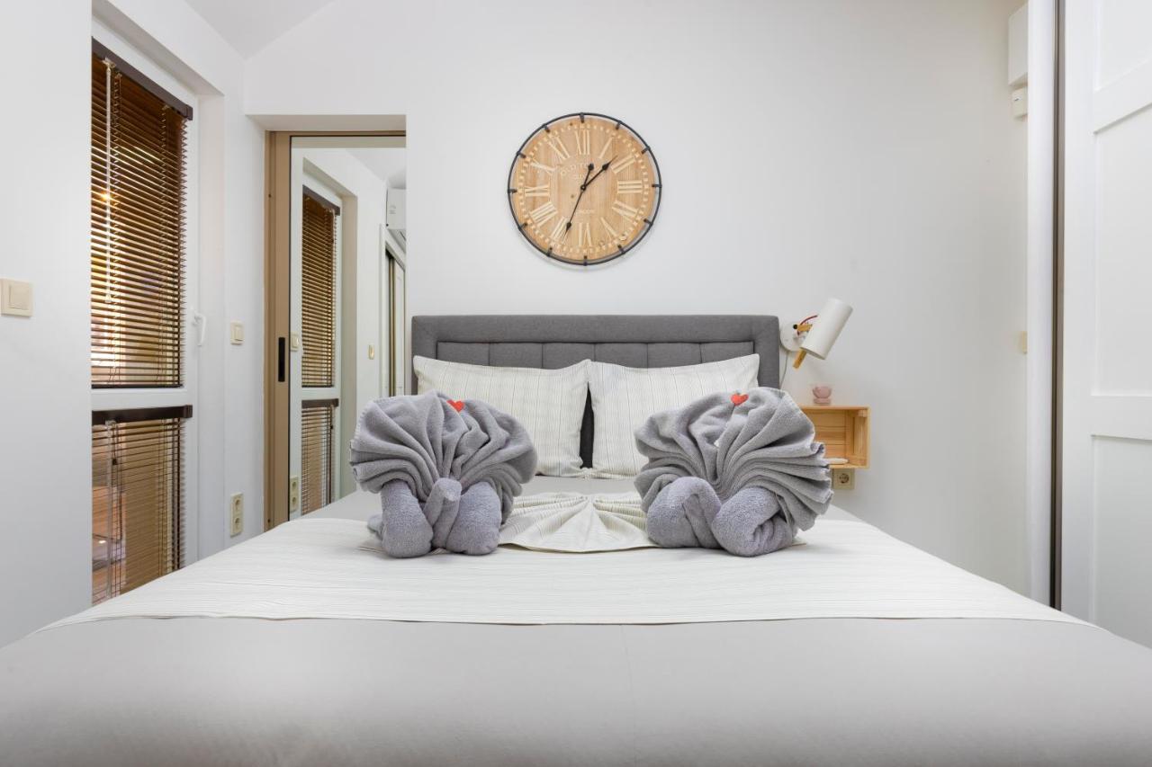 Stylish 1Bd Flat With A Terrace Near The Centre Of Plovdiv By Flat Mаnager Apartment Luaran gambar